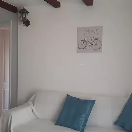 Apartman Rino Rogoznica