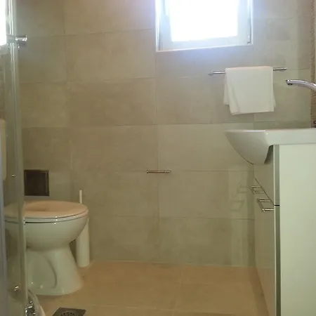 Apartman Rino Rogoznica